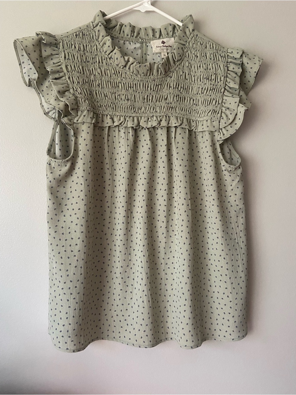 Betsy’s Boutique Women’s Ruffled Sleeveless Too Sage Green